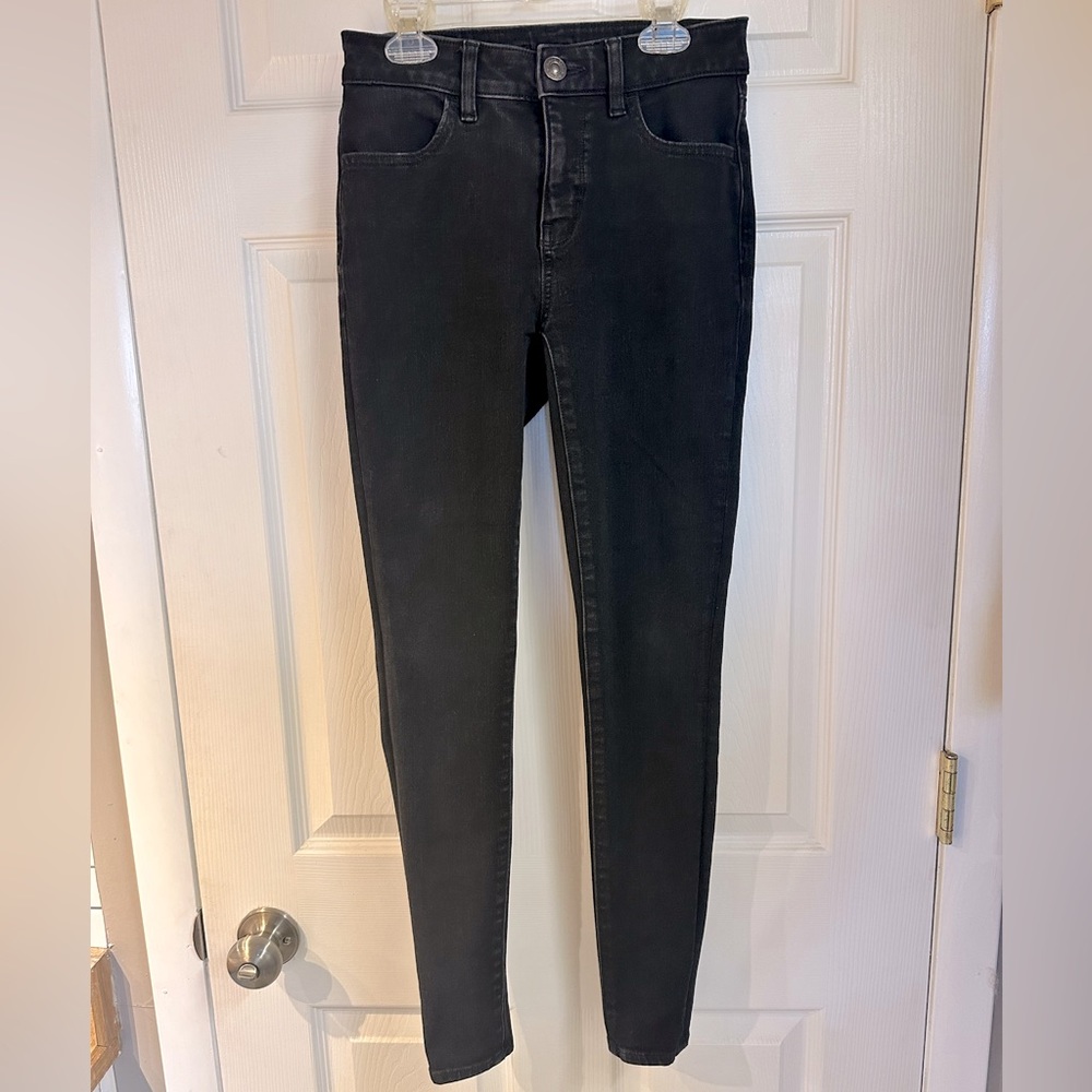 American Eagle women’s stretch skinny jeans size 2 regular